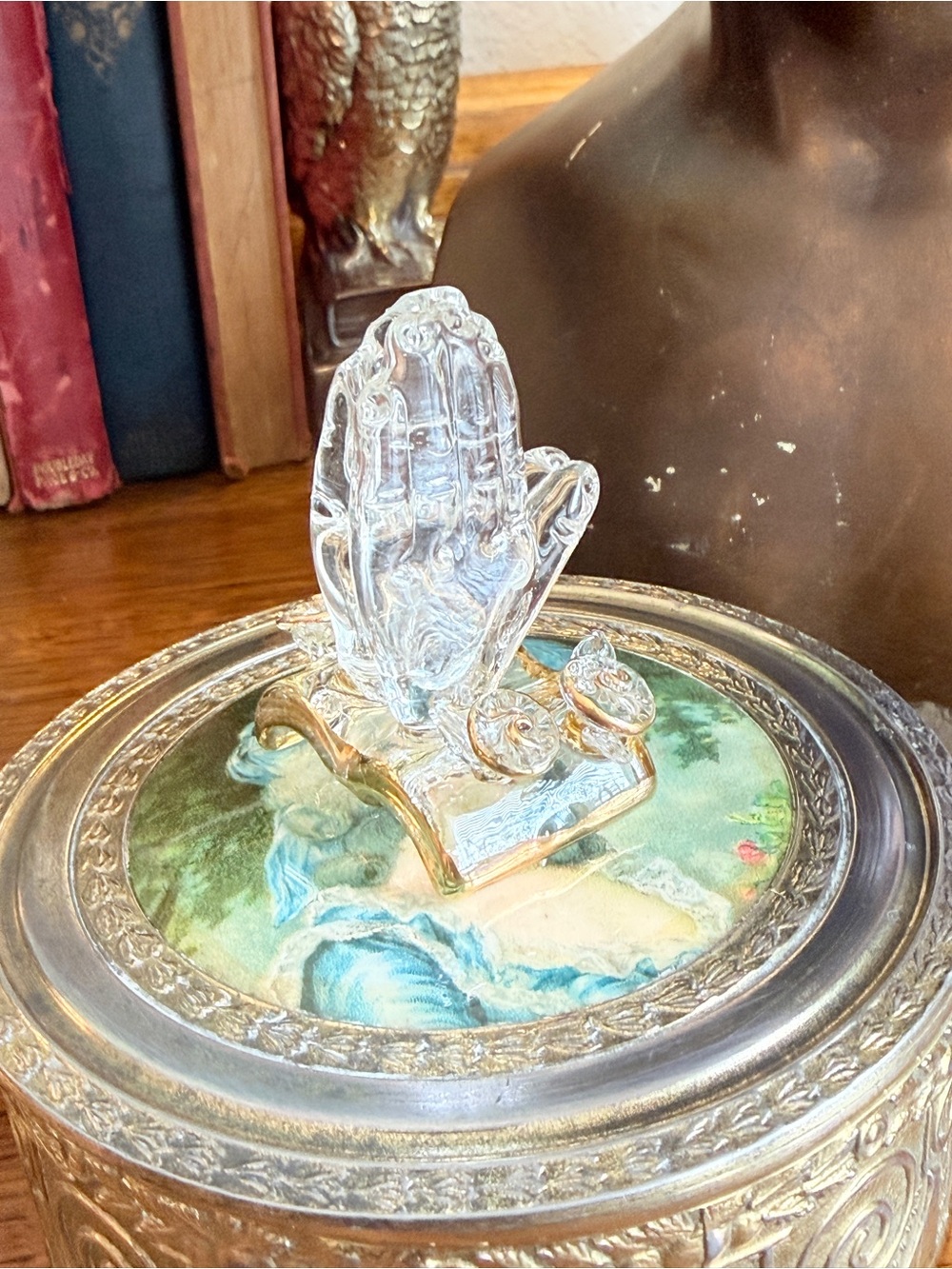 Vintage Glass Praying Hands on Bible with Flowers - Picture 12 of 13